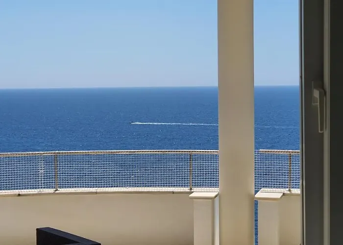 Al Lado Del Mar 