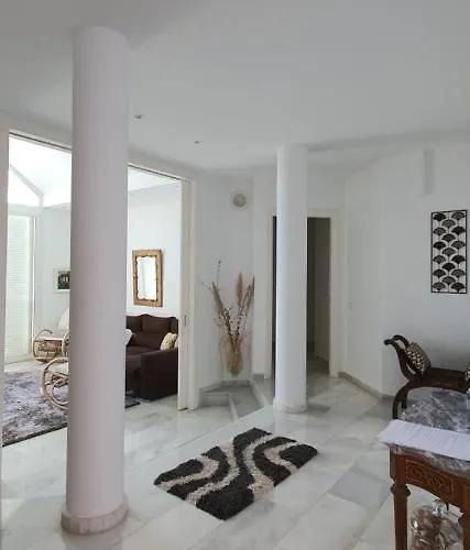 Al Lado Del Mar 