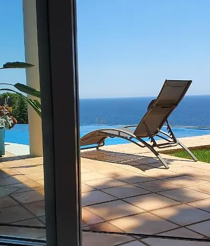 Al Lado Del Mar 