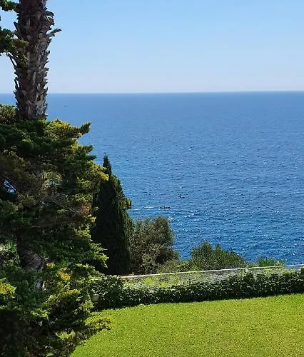 Al Lado Del Mar 