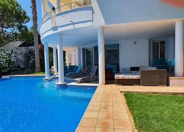 Al Lado Del Mar 